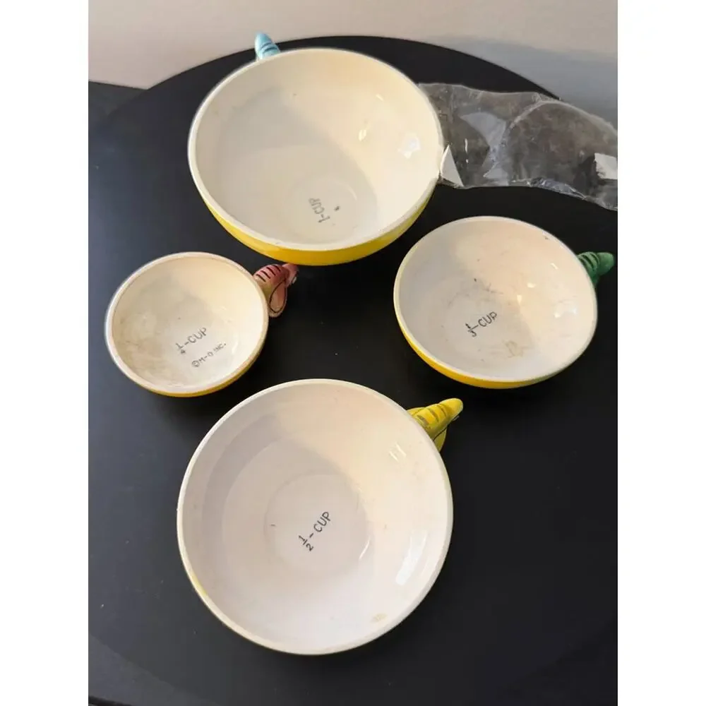 Vintage 1950s Japanese Menschik-Goldman Beehive Ceramic Measuring Cups